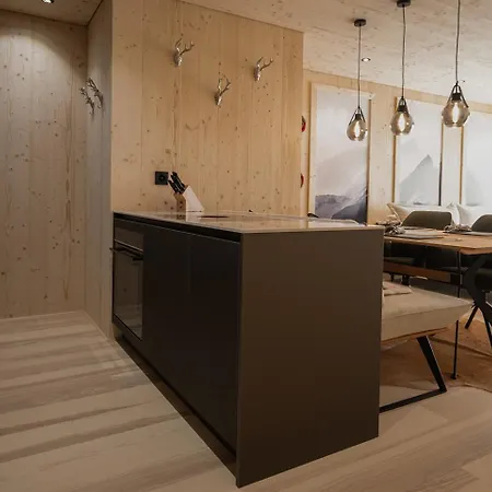 Lägenhet Appartamaint Tscherv Arosa